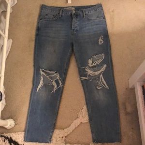 Topshop Hayden distressed boyfriend jeans